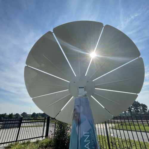 Ecoplant Sun Tracing solar System met wrap in de zon